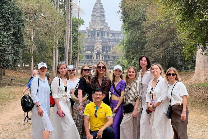 ( Free eSim) Classic Angkor Wat Sunrise Full Day Tour - Exploring Cambodia’s Icon: The (Free eSim) Classic Angkor Wat Sunrise Full Day Tour