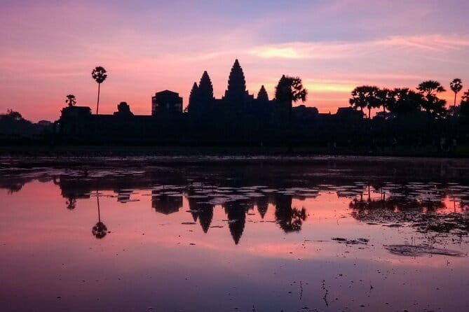 (Free eSim)Classic Angkor Wat Full Day with Sunrise Private Tour - A Close Look at the Angkor Full-Day Private Tour