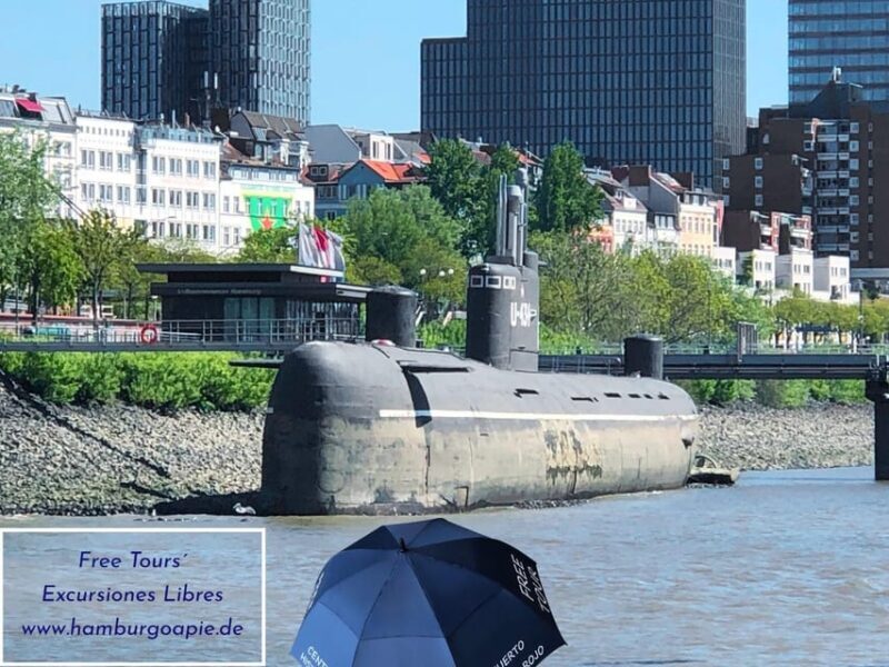 Free Tour: Port, Red Light District and Beatles. You decide how much to pay at the end - An In-Depth Look at Hamburg’s Free Tour