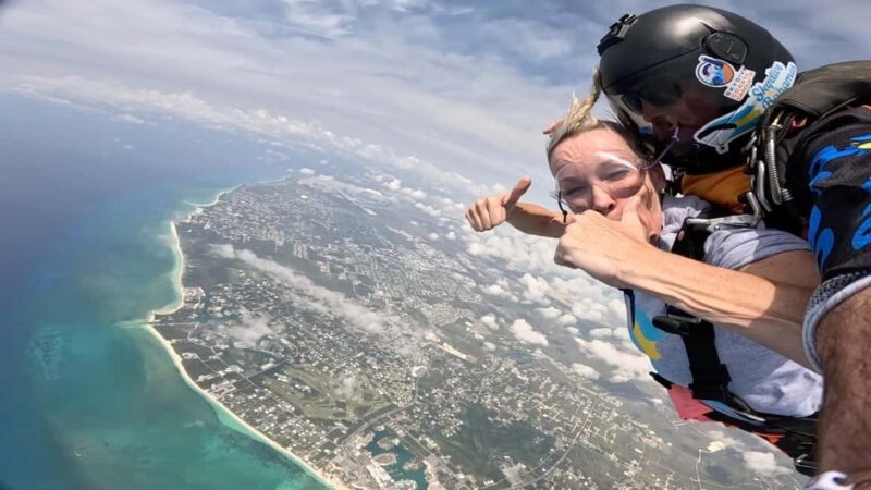 Freeport: Skydiving over the Bahamas - The Experience in Detail
