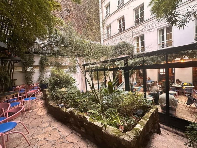 French lessons over a typical breakfast at the foot of Montmartre - Discover French Language and Culture Over Breakfast Near Montmartre