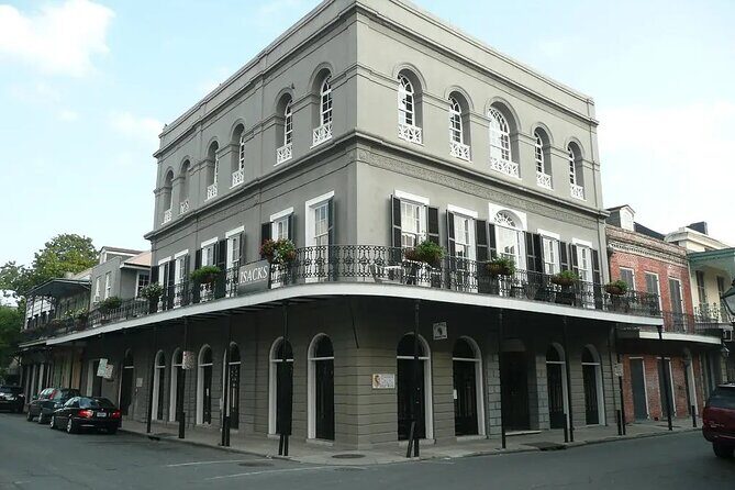 French Quarter Private Walking Tour Experience - Key Points