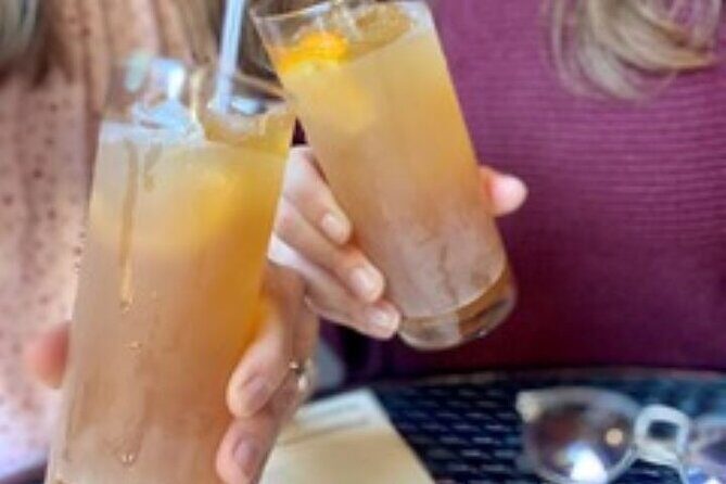 French Quarter Small-Group Cocktail and Foodie Crawl - Who Will Love This Tour?