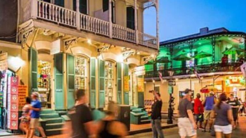 French Quarter Tour with Local Guide and Creole Stories - An In-Depth Look at the French Quarter Tour Experience