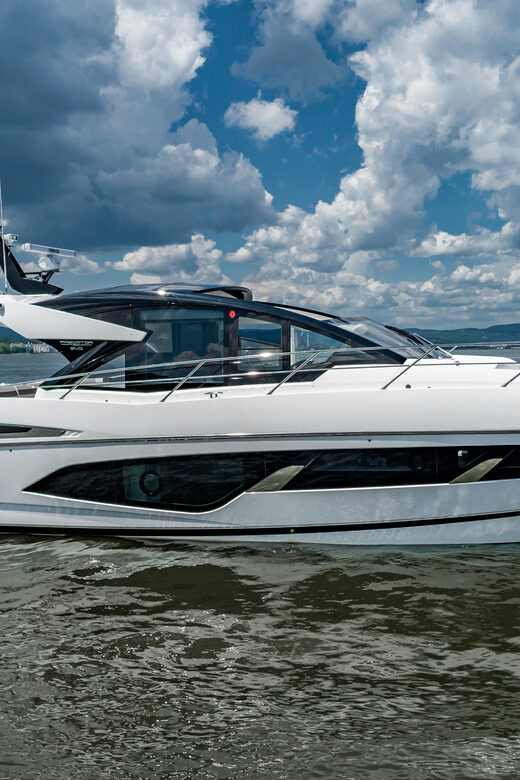 French Riviera: Private Yacht with Skipper - Key Points