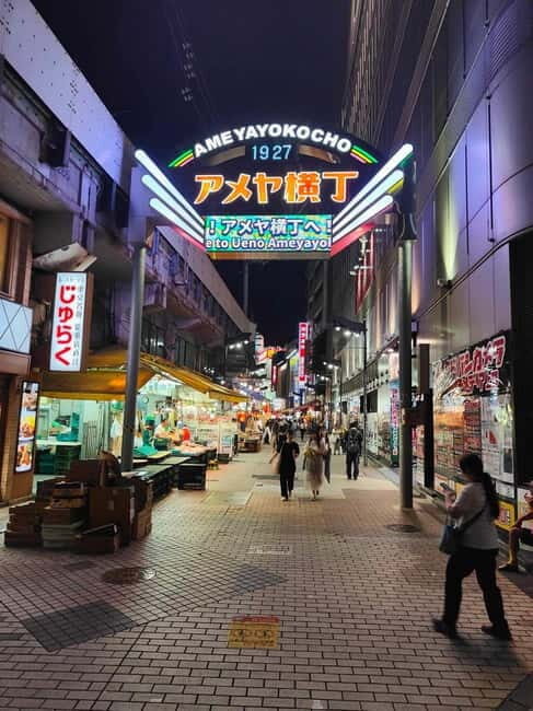 French-speaking tour of Tokyo between modernity and tradition - Key Points
