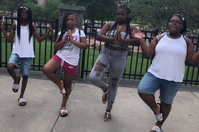 Fresno City Scavenger Hunt by Zombie Scavengers - Key Points