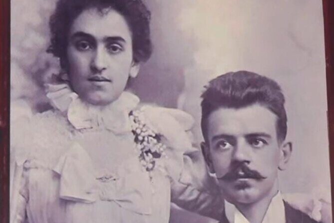 Frida Kahlo Museum (Red House) Tour - Deep Dive into the Experience: What You’ll See and Feel