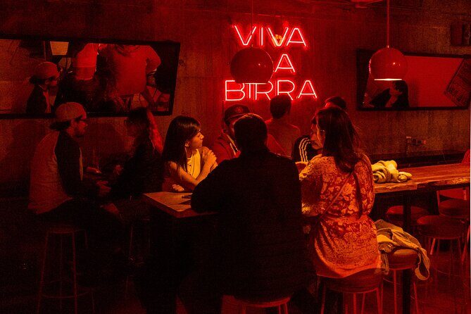 Friday Night Bar Crawl in Bogotá, Colombia - Key Points