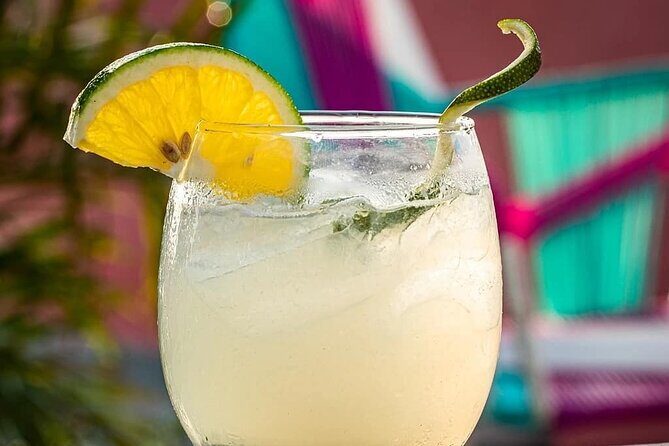 Friday Night Bar Crawl in Santa Marta, Colombia - FAQ