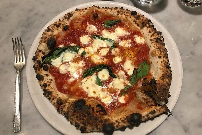 Friday Night Pizza Crawl - River North, Chicago - Who Should Consider This Tour?