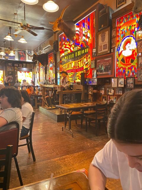 Friday: Tombstone & Bisbee; 9h Tour bus from Tucson - FAQs