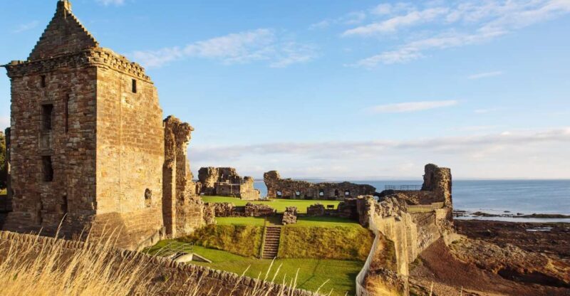 From Aberdeen: Adventure to St Andrews & Dundee - Key Points