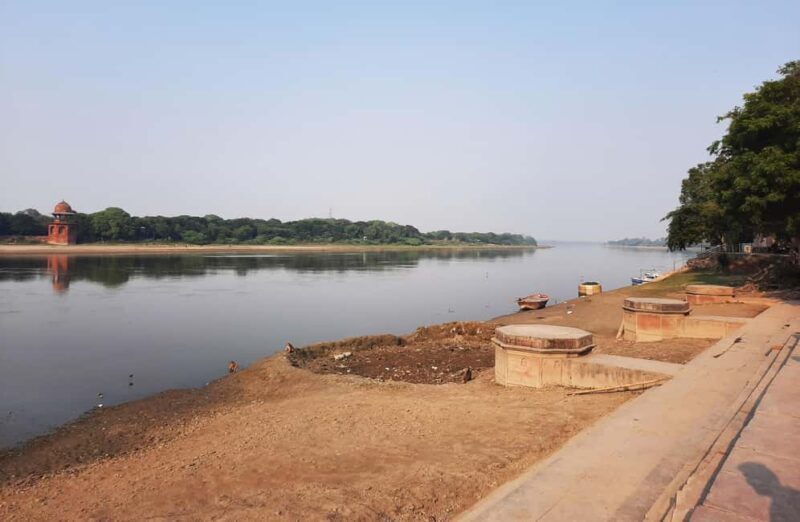 From Agra: Agra Heritage Cycling Experience - Visiting Agra Fort