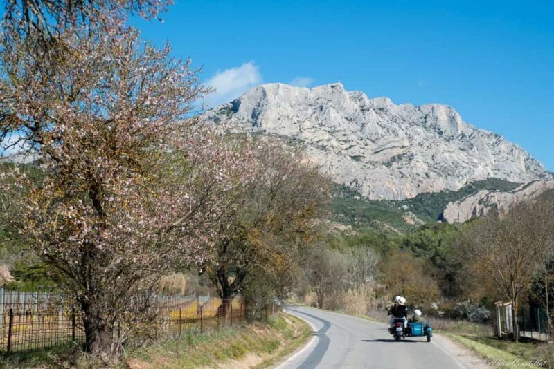 From Aix-en-Provence: 1-Hour Scenic Sidecar Tour - Key Points