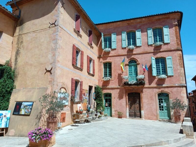 From Aix-en-Provence: Luberon Perched Villages Guided Tour - An In-Depth Look at the Luberon Villages Tour