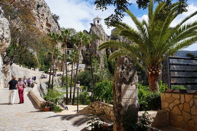 From Albir, Altea, Benidorm & Calpe: Guadalest & Algar Excursion - An In-Depth Look at the Guadalest & Algar Waterfalls Tour