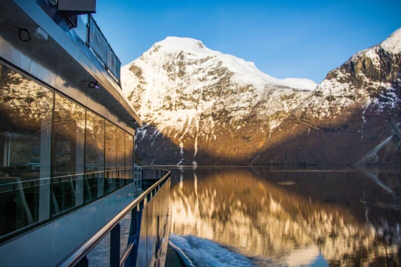 From Ålesund: Winter Fjord Cruise to Geirangerfjord - Approaching Geirangerfjord
