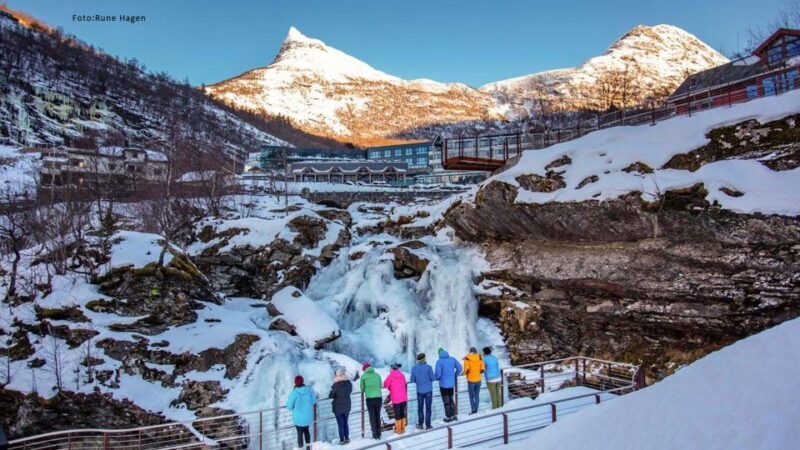 From Ålesund: Winter Fjord Cruise to Geirangerfjord - Returning to Ålesund