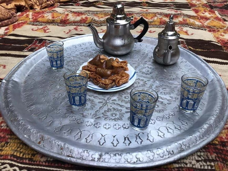From Alicante and Elche: Tea house + sweets. Taste the flavor of the Orient. - Why This Tour Is Worth Considering
