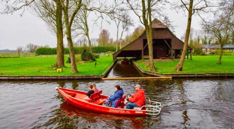 From Amsterdam: Giethoorn Guided Day Trip with Canal Cruise - The Sum Up