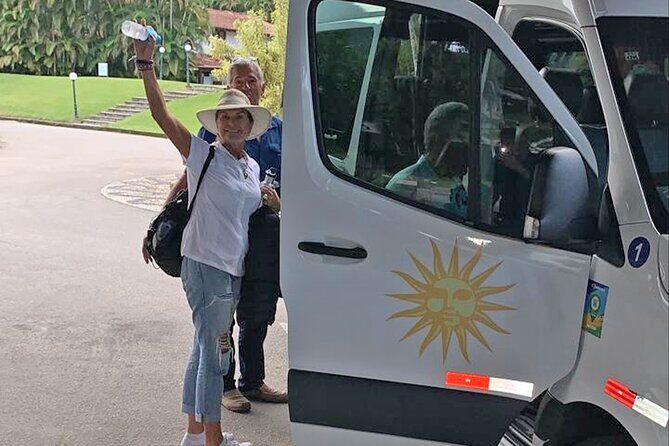 From Angra dos Reis: shared shutttle to Paraty - Key Points