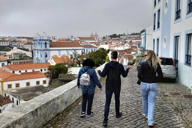 From Angra to Heroísmo step by step - A detailed walk through the tour experience