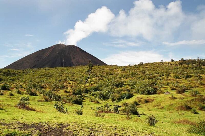 From Antigua: Pacaya Volcano Trek - The Descent and Return