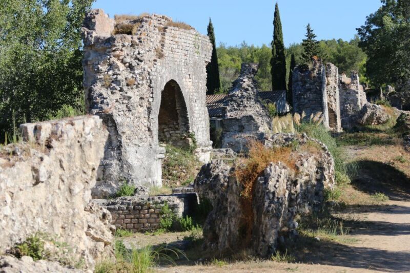 From Arles: Alpilles Regional Park Provence 4x4 Safari - The Real Traveler Perspective