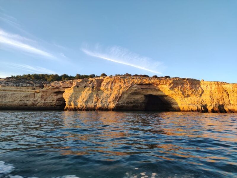 From Armação de Pêra: Sunset Benagil Caves Boat Tour - From Armação de Pêra: Sunset Benagil Caves Boat Tour
