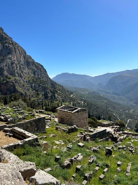 From Athens: Delphi and Arachova Private Tour - Who Is This Tour Best For?