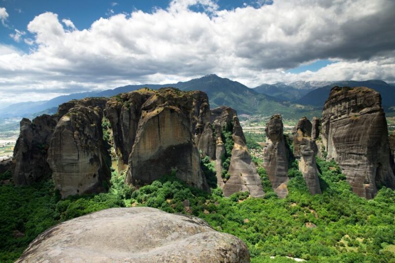 From Athens: Two-Day Guided Tour to Meteora - Exploring the Meteora Tour: What You Can Expect