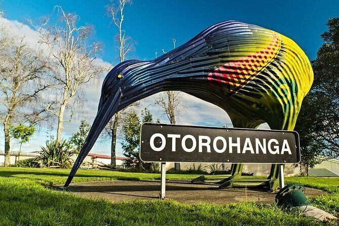 From Auckland: Waitomo Caves and Kiwi House Small Group Tour - Scenic Return Trip and Reflection