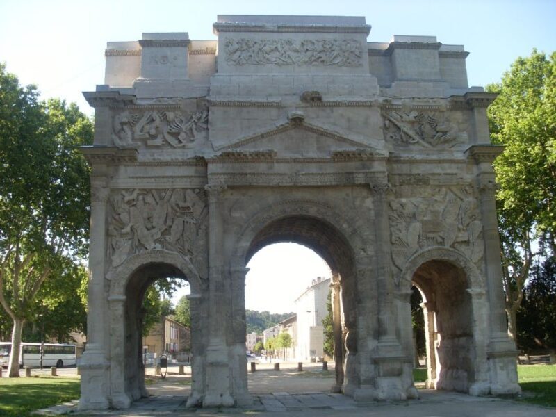 From Avignon : Full Day Roman Sites and Historical Places - A Deep Dive into Your Roman Adventure