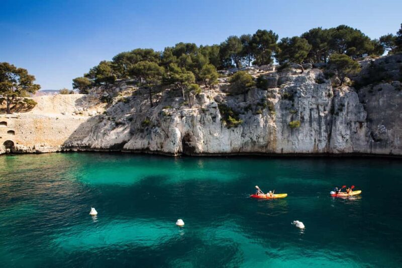 From Bandol: Visit the 7 calanques of Cassis & Marseille (2.5 hours at sea) - Key Points