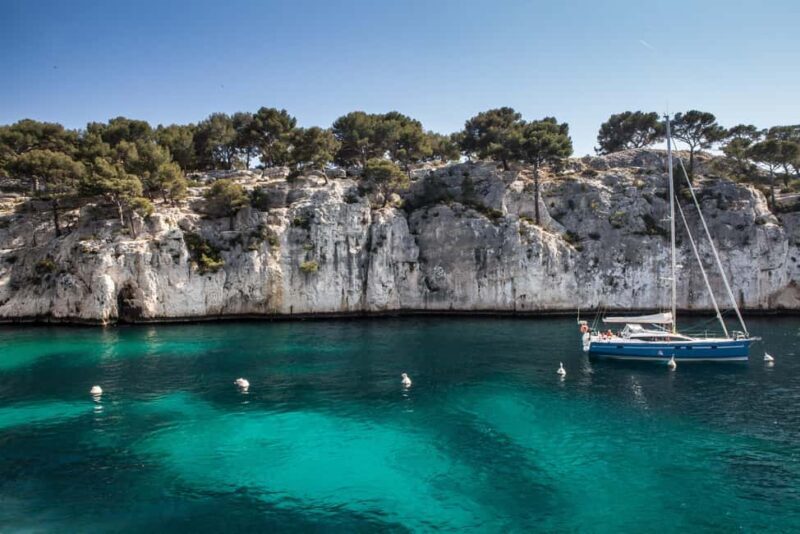 From Bandol: Visit the 7 calanques of Cassis & Marseille (2.5 hours at sea) - Who Will Enjoy This Tour?