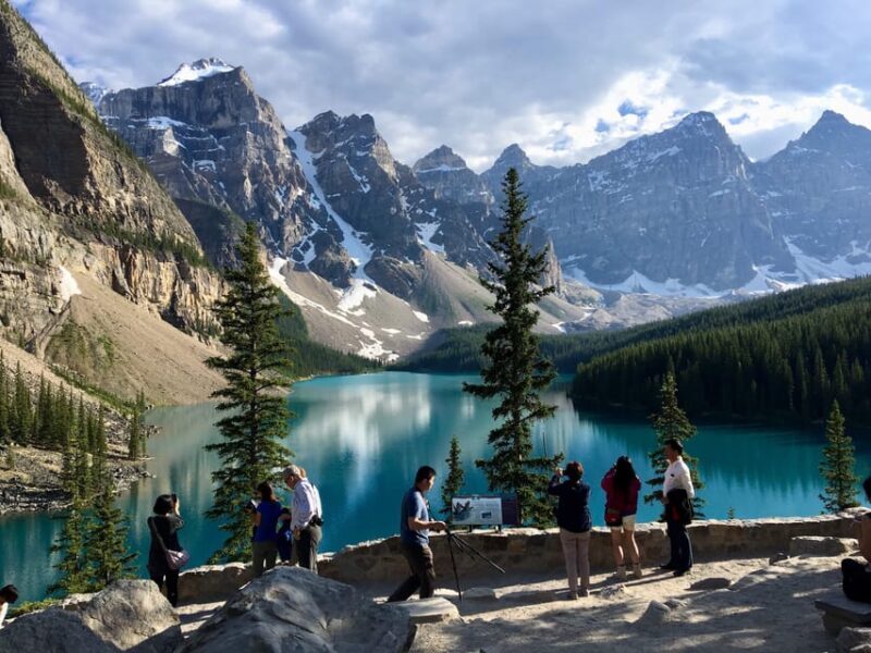 From Banff: Moraine Lake and Lake Louise Half Day Tour - What Do the Reviews Say?
