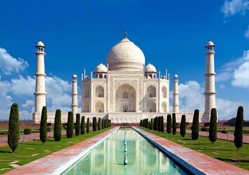 From Bangalore: Taj Mahal and Agra Guided Tour - Detailed Breakdown of the Itinerary