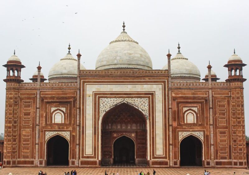 From Bangalore: Taj Mahal and Agra Guided Tour - Authenticity and Value