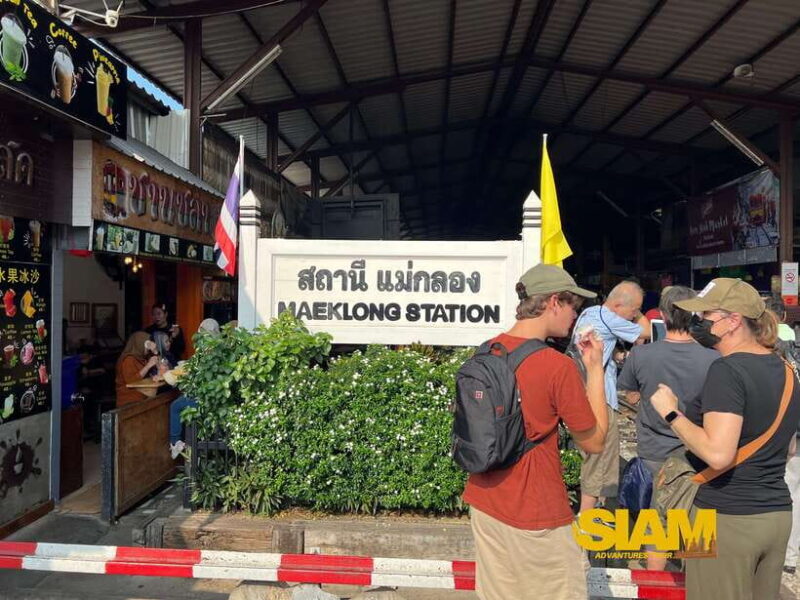 From Bangkok:Damnoen Floating Market and Railway Market Tour - Who Will Love This Tour?
