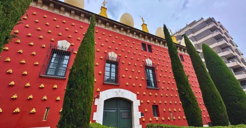 From Barcelona: Dalí and Medieval Girona Private Day Trip - Who Should Consider This Tour?
