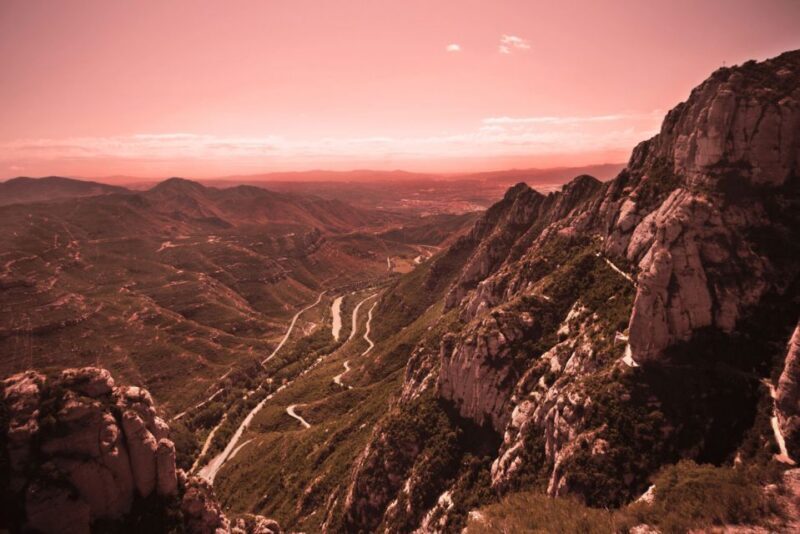 From Barcelona: Montserrat Tour, Rack Railway & Licor Taste - FAQ