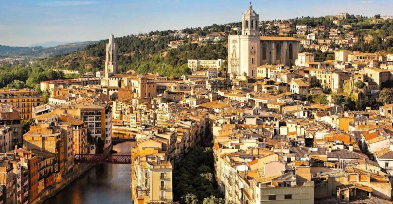 From Barcelona: Private Medieval Girona Half-Day Tour - From Barcelona: Private Medieval Girona Half-Day Tour