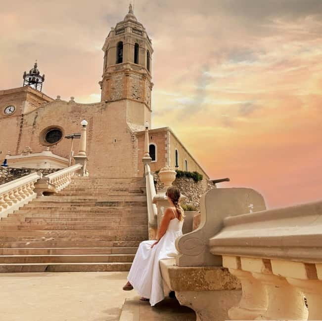 From Barcelona: Private SITGES Sunset Tour - From Barcelona: Private SITGES Sunset Tour