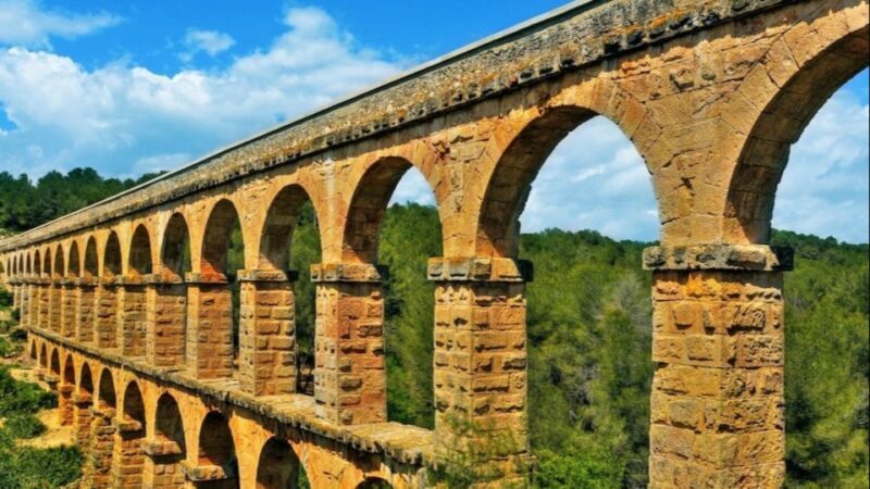 From Barcelona: Tarragona & Sitges Full Day Tour with Pickup - A Closer Look at the Tour Experience