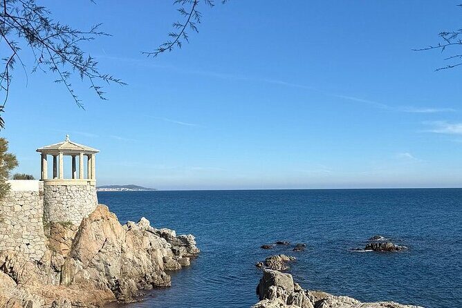 From Barcelona Tossa de Mar Half Day Tour - Frequently Asked Questions
