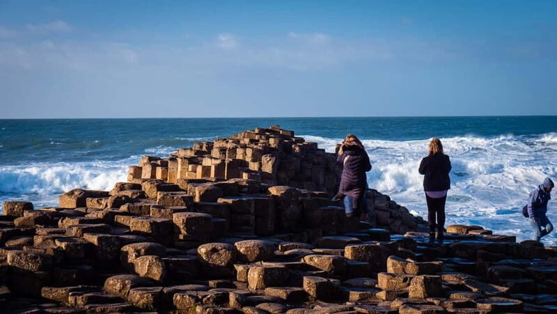 From Belfast: Giant's Causeway & Castles Guided Tour - Key Points