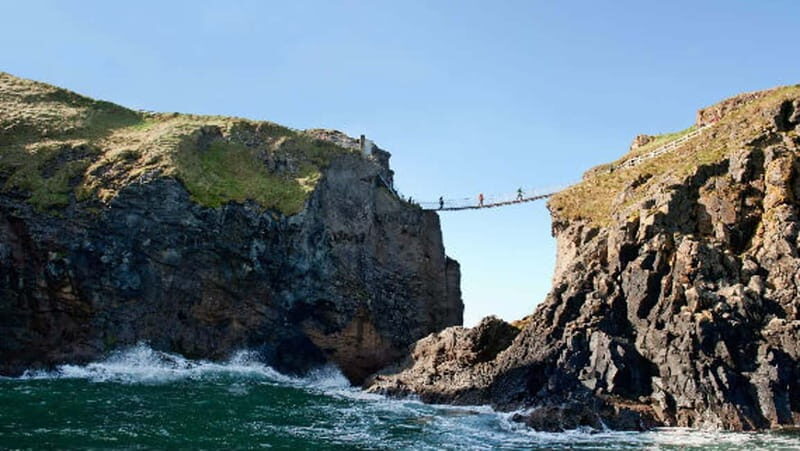 From Belfast: Giant's Causeway, Dunluce Castle & Dark Hedges - From Belfast: Giant’s Causeway, Dunluce Castle & Dark Hedges — A Complete Tour Review