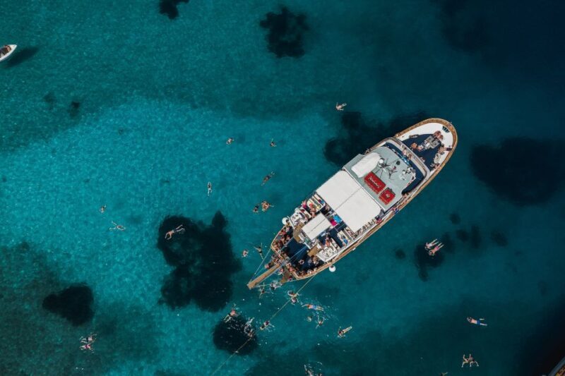 From Benitses/Lefkimmi: Blue Lagoon & Papanikolis Cruise - The Experience: Pros and Cons