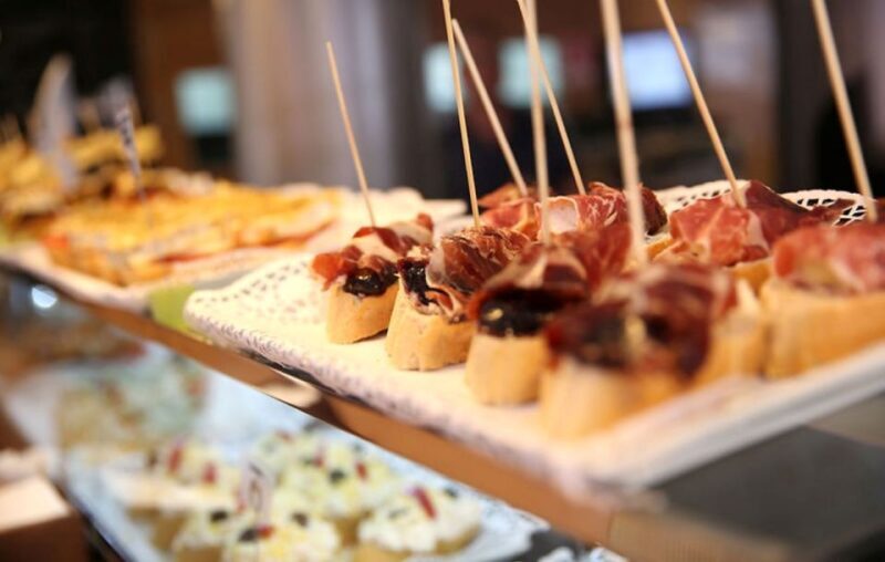 From Bilbao: Private San Sebastian, Pintxo, and Wine Tour - Convenient Pick-up and Intimate Group Setting
